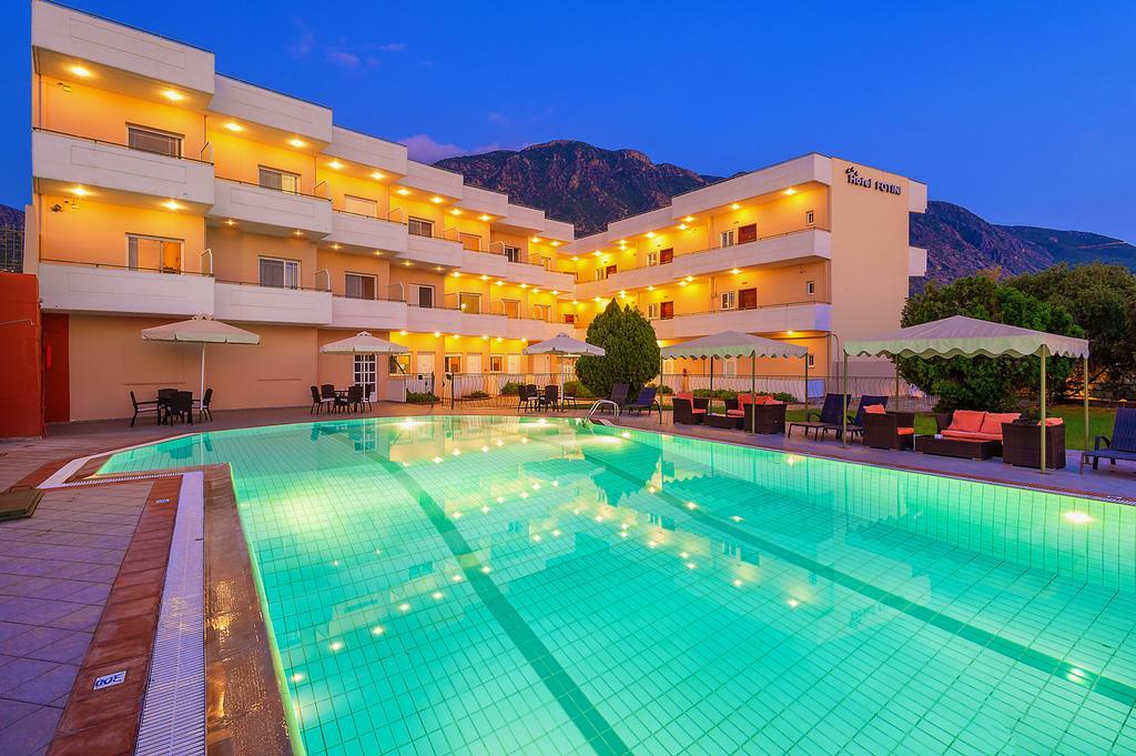 Hotel Fotini Каламата Екстер'єр фото