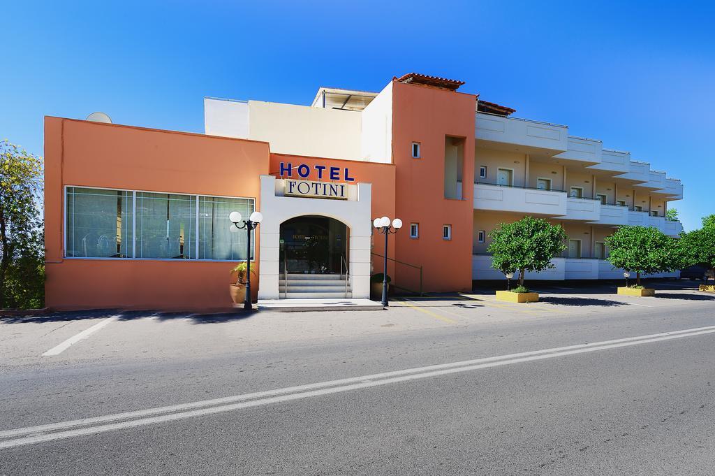 Hotel Fotini Каламата Екстер'єр фото