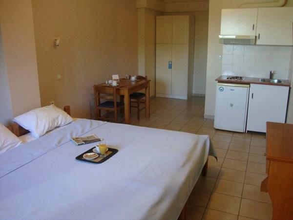 Hotel Fotini Каламата Екстер'єр фото